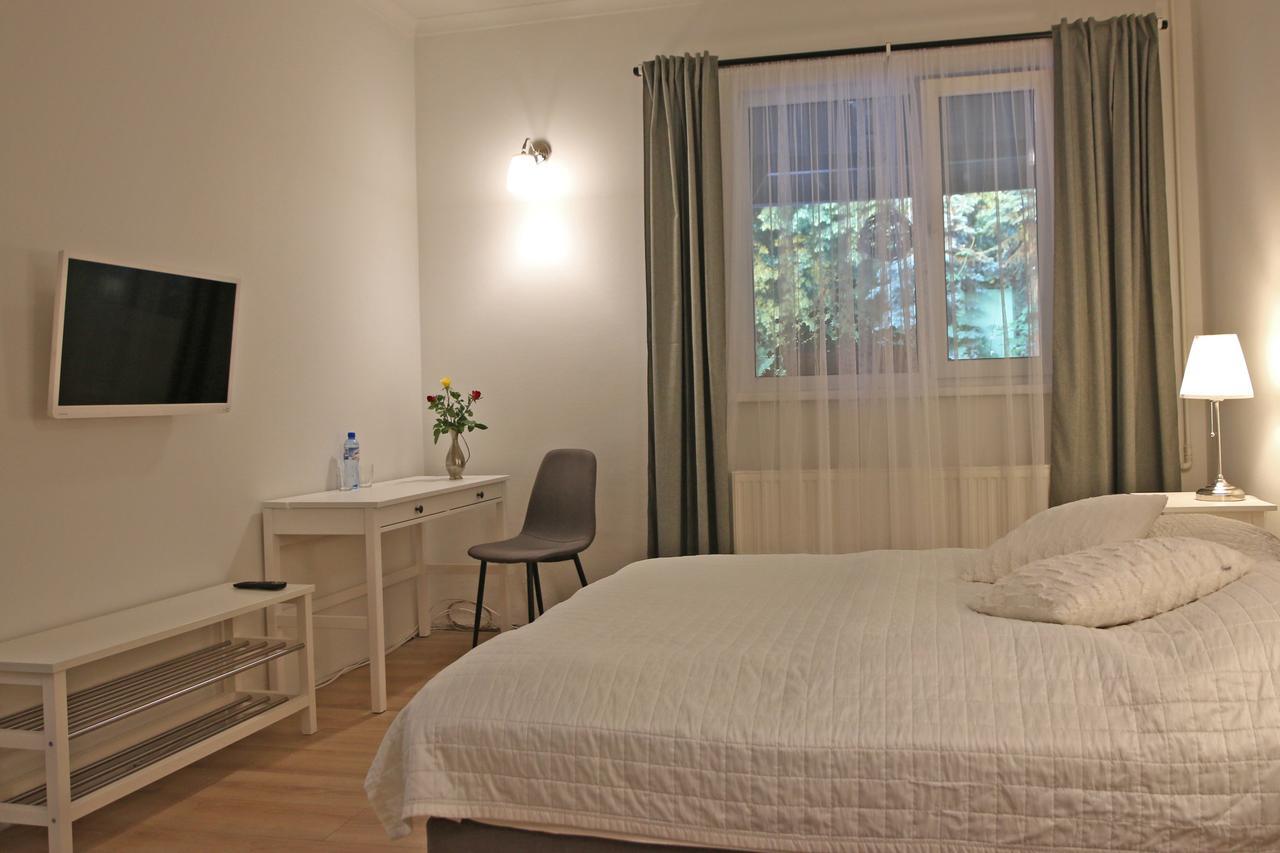 Hotel Zakatek Lesny Cierpice Extérieur photo